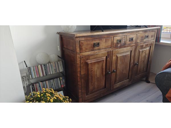 Eikenhout dressoir met lades en kastjes